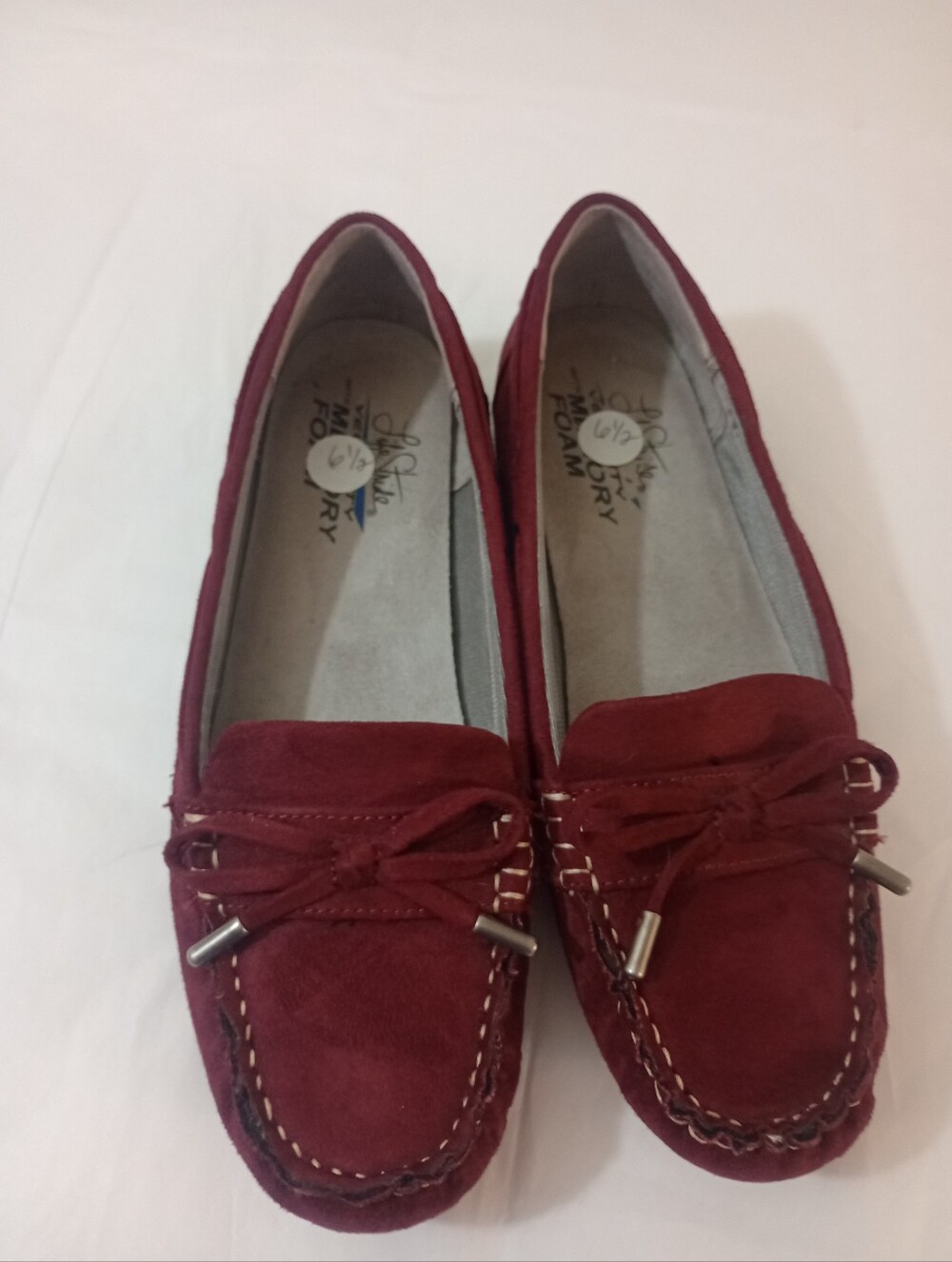Life Stride Velocity Women's Valor Comfort Slip  Burgundy Suede Moccasin Loafers